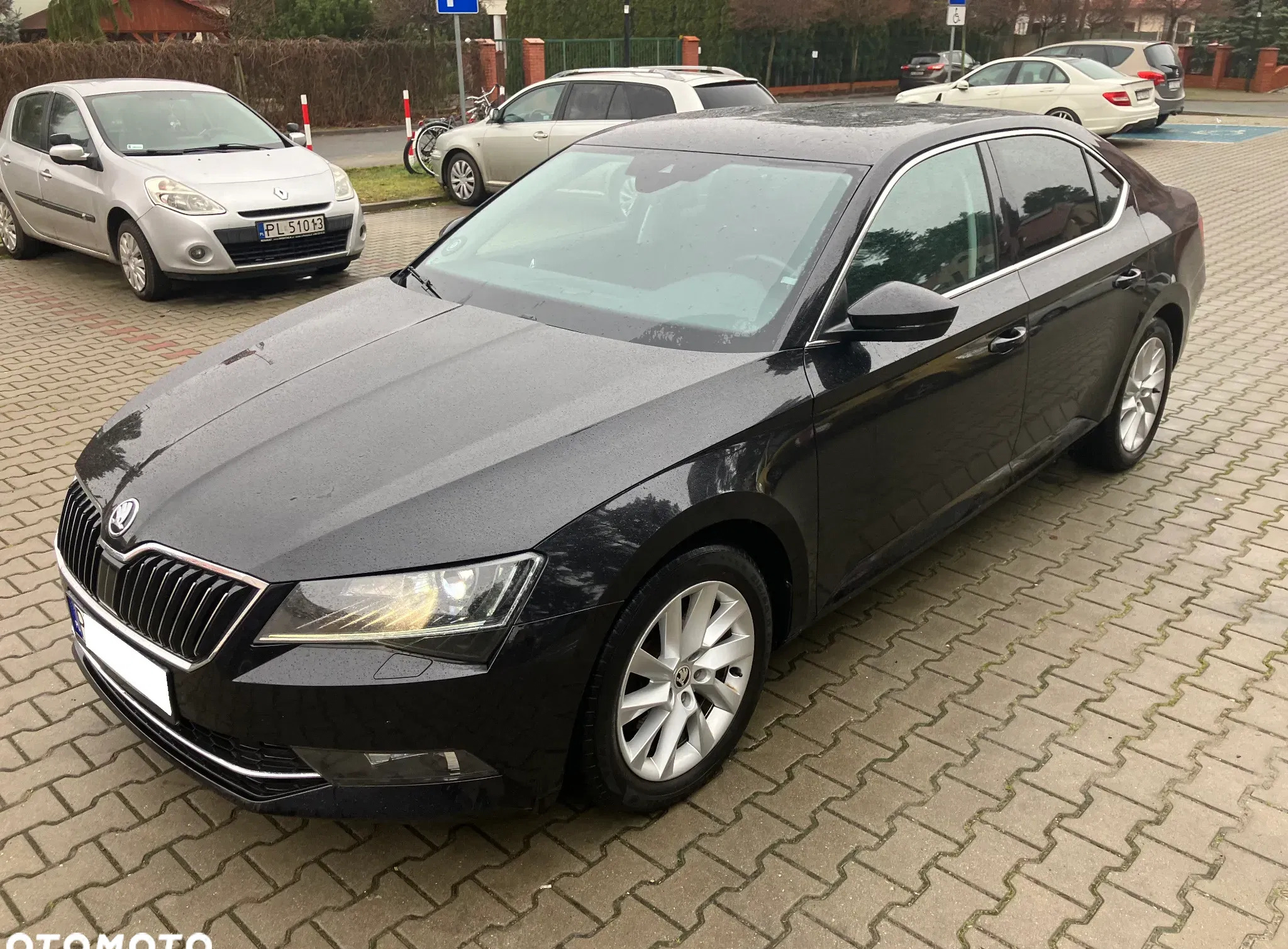 skoda superb Skoda Superb cena 77800 przebieg: 189050, rok produkcji 2018 z Leszno